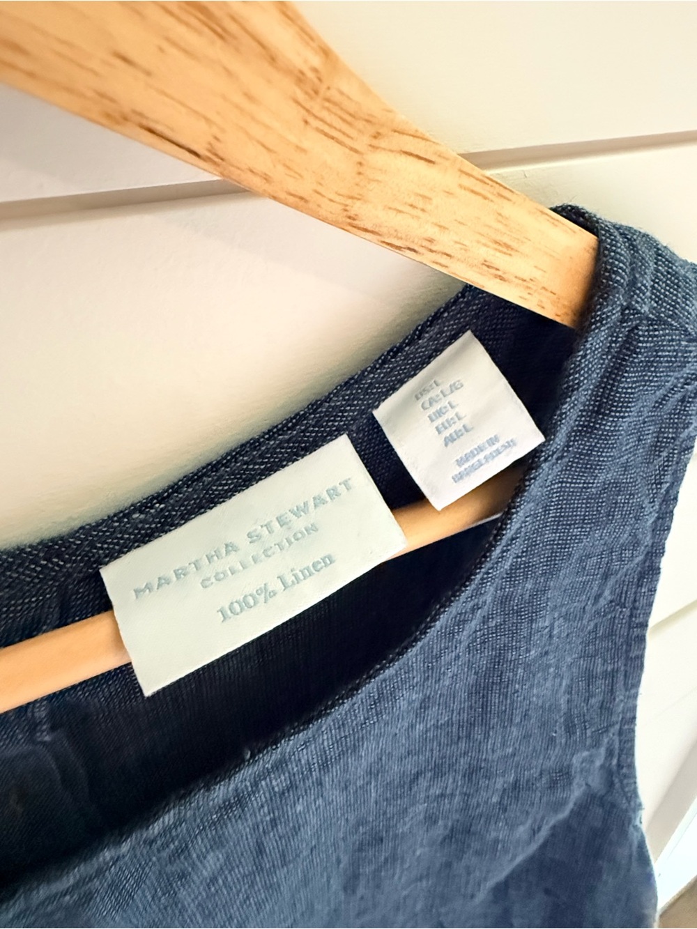 Martha Stewart Collection Navy 100% Linen Button Back Tank L - Picture 3 of 5